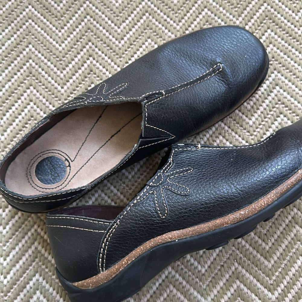 Bass 9 Go-to-Comfort EUC LIKE NEW Colton Leather Loafers  Black / Dark Brown..? - Picture 5 of 9